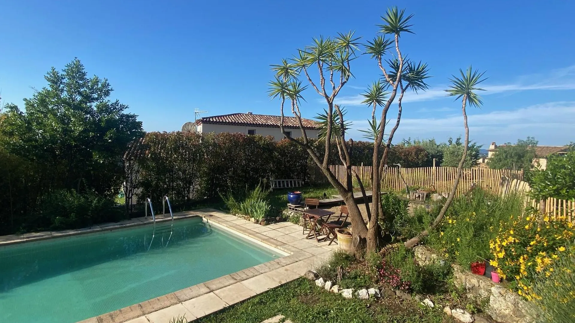 بيت للعطل Jolie Maisonnette Avec Piscine توريتس سور لوب