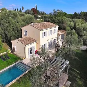 Maison d'hôtes La Bastide Aux Oliviers, Tourrettes-sur-Loup