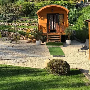 Maison d'hôtes Roulotte De Florette, Tourrettes-sur-Loup